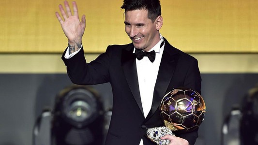 Los diarios deportivos del mundo reflejan la consagración de Messi