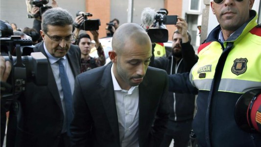 Javier Mascherano acepta condena de un año de cárcel por fraude y pide sustituirla por multa