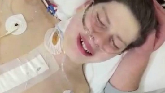 Emotivo: así reaccionó un chico al despertarse de un trasplante del corazón