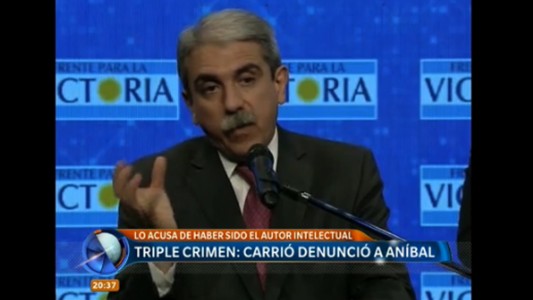 Triple crimen: Carrió denunció a Aníbal Fernández