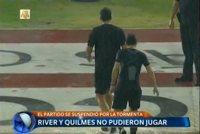 Por el diluvio del domingo, River y Quilmes se enfrentan hoy en el Monumental