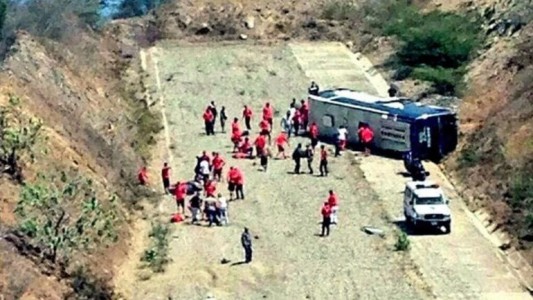 Huracán resaltó su "agradecimiento total" por las atenciones recibidas tras el accidente en Caracas