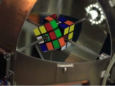 Un robot resolvió el Cubo Rubik en menos de un segundo