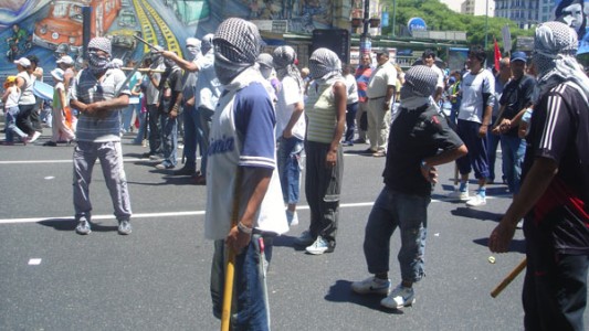 Bullrich advirtió que los manifestantes tendrán "cinco minutos" para liberar piquetes