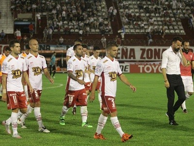 Huracán perdió 2 a 0 de local ante Atlético Nacional de Medellín