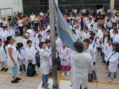 Regreso a las aulas en 16 provincias
