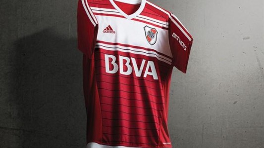 La nueva camiseta de River inspirada en un modelo de 1986