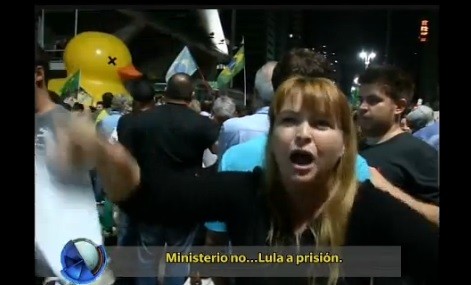 Informe: crisis política y protestas en Brasil