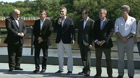 Macri anunció un crédito de 6300 millones de dólares para las provincias del Noreste