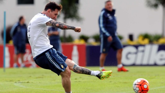 El seleccionado argentino comenzó a entrenar en Ezeiza de cara a los partidos con Chile y Bolivia