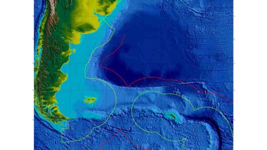 Por un fallo de la ONU, Argentina agranda 35% su plataforma marítima