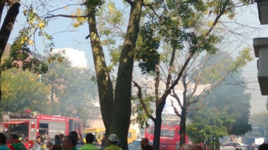 Tres heridos por una explosión en Villa Ortúzar