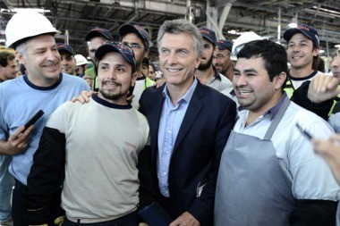 Macri: "Que 10 años desafortunados se pueden revertir en 100 días es creer en magia"