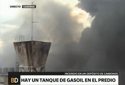 Caseros: el depósito en llamas tiene 50 mil litros de gasoil