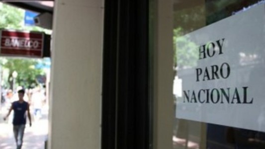 Sin bancos hasta el lunes: confirmaron un paro por 48 horas