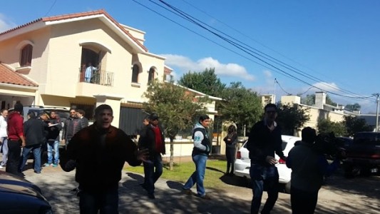 Allanaron la casa de Milagro Sala y otros 20 domicilios vinculados a la Tupac Amaru