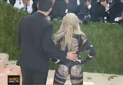 Madonna sorprendió en la gala del MET