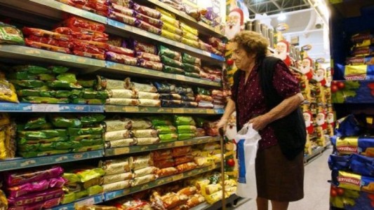 Avanza proyecto para devolver parte del IVA a sectores de bajos recursos