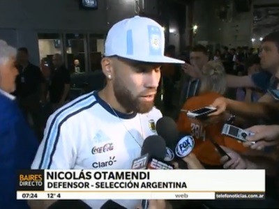 Nico Otamendi y el silencio del vestuario