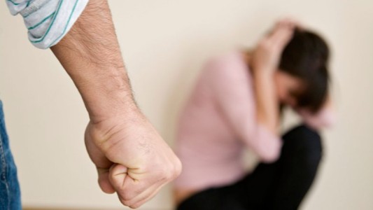 Condenaron a un hombre que golpeó a su hija porque se negó a hacer un mandado