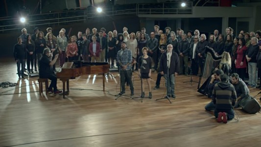 “Memoria AMIA”: el homenaje que reunió a cien músicos por el aniversario del atentado