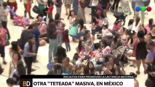 "Teteada" masiva en México