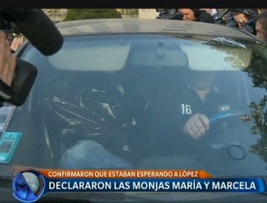 Las monjas se retiraron del juzgado tapadas con bolsas