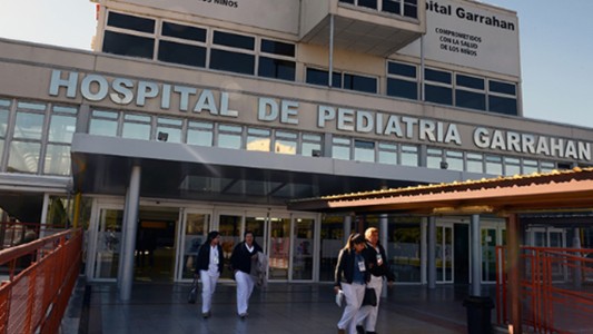 Atacó a patadas a su mujer y después metió a su bebé de 15 días en una bolsa de cal