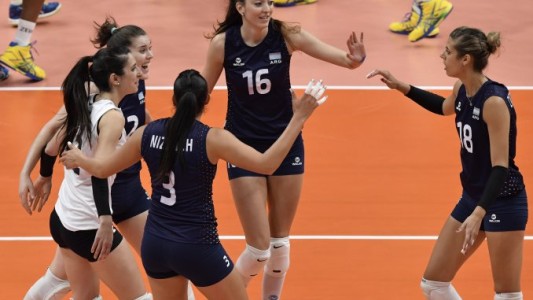 Voleibol: histórico triunfo de Las Panteras ante Camerún