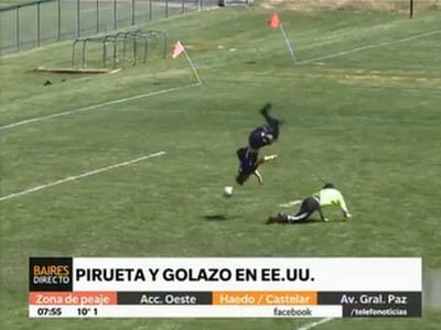 Pirueta y golazo en el fútbol norteamericano