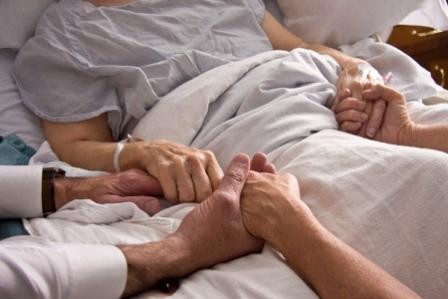 Crean el "programa nacional de cuidados paliativos" para enfermos de cáncer