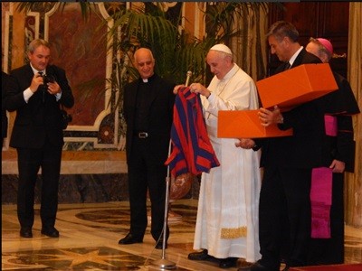 EL plantel de San Lorenzo visitó al papa Francisco