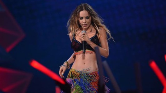 "Si no te gusta el show, te puedes ir", le dijo la cantante Belinda a una chica aburrida