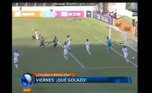 El golazo del viernes: ¿chilena o brasileña?
