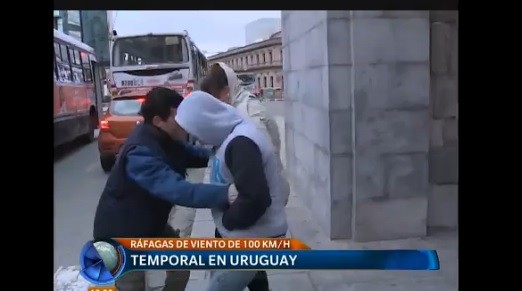 Video: vientos de 100 kilómetros por hora en Uruguay