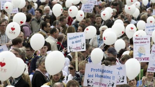Por primera vez, se aplicó la eutanasia a un menor de edad