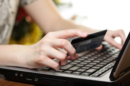 Se podrán hacer compras con tarjeta de débito por internet