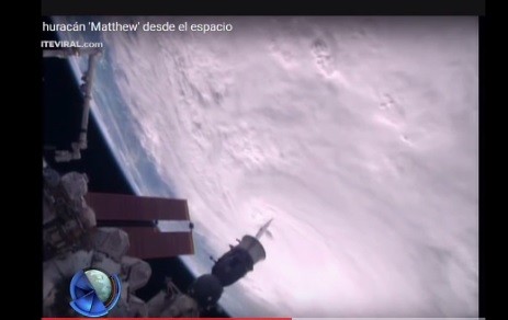 El huracán Matthew, desde el espacio