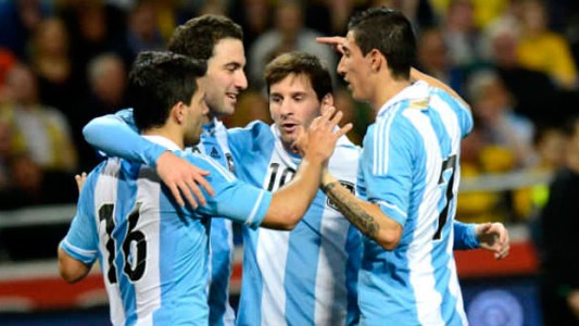 "Kun" Agüero: "Cuando no estemos más, nos van a extrañar en la Selección"