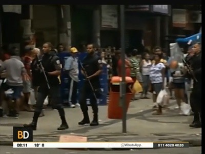 Violento tiroteo en una favela carioca entre policías y narcotraficantes