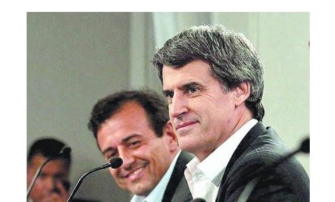 Desde el Gobierno aseguraron que ya "hubo una lluvia de dólares" en Argentina