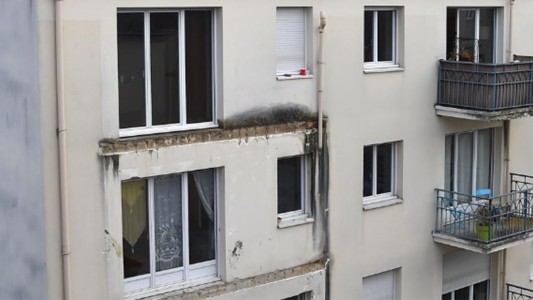 Francia: celebraban una fiesta de inauguración y se derrumbó el balcón