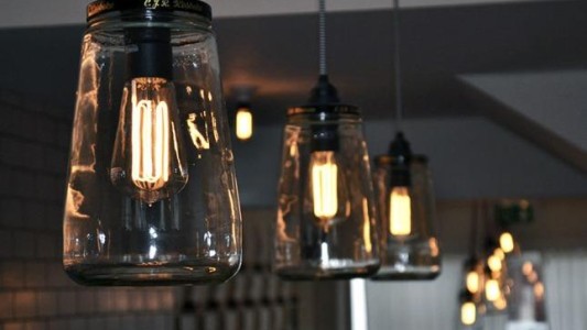 A poco de la audiencia por suba de tarifas eléctricas, Macri dijo que "Argentina no tiene suficiente energía"