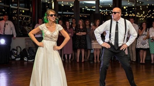 El divertido baile de boda que revoluciona las redes