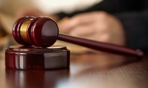 Tras el examen de ADN, revocan la paternidad a un hombre fallecido