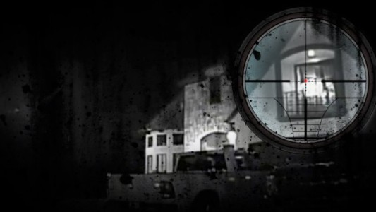 Video impactante: francotirador mató a un hombre mientras tenía un bebé como rehén en brazos