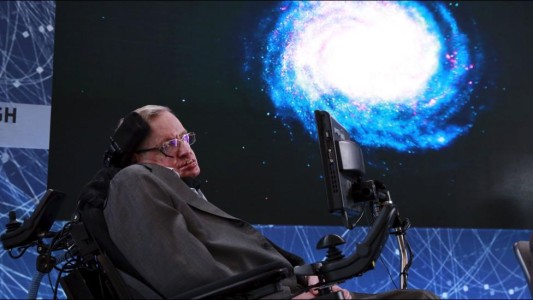 Stephen Hawking: "No creo que la humanidad sobreviva otros 1.000 años en la Tierra"
