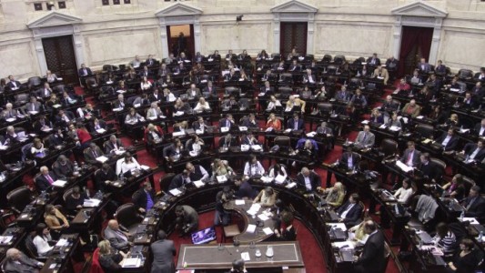 El Gobierno acordó con la oposición y habrá extraordinarias para tratar Ganancias y Emergencia Social