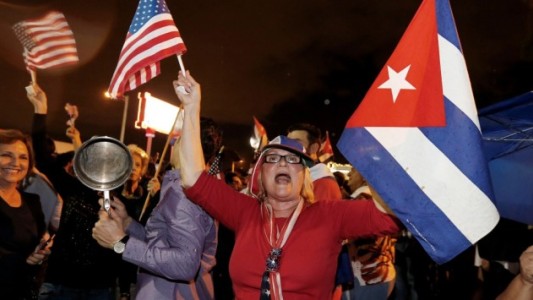 La muerte de Fidel: 9 días de duelo en Cuba y festejos en Miami