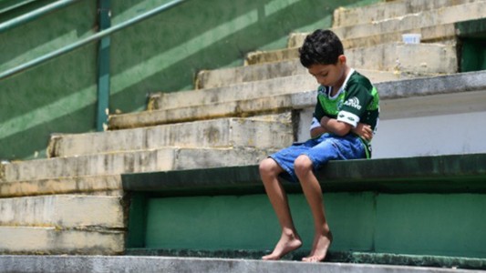 La foto del pequeño hincha de Chapecoense que se volvió viral